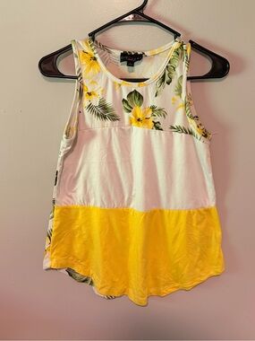 Floral & Yellow Colorblock Tank Top